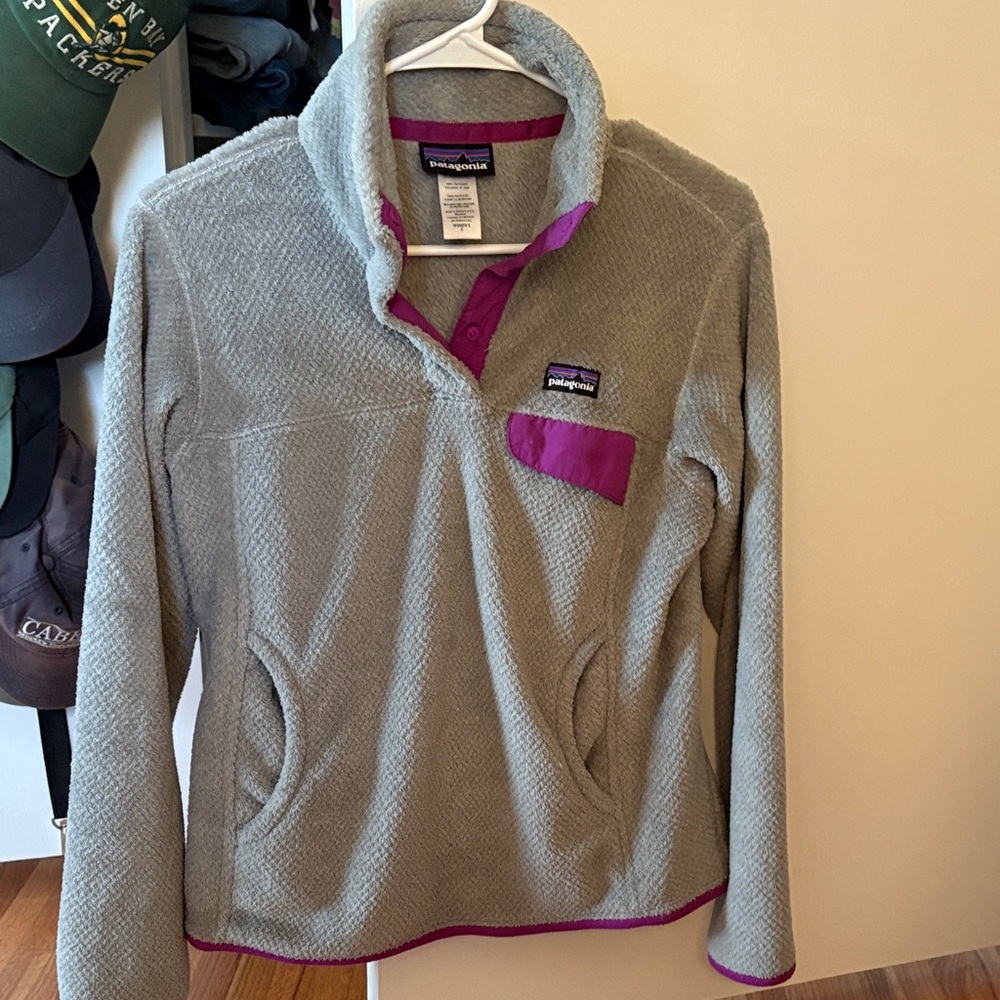 Patagonia Gray Fleece with Purple Trim